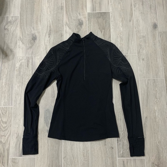 lululemon athletica Tops - Lululemon Toasty Tech 1/2 Zip size 6 color Black